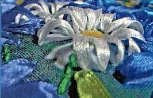 Вышивка лентами: "Васильки и ромашки" Вышивка лентами: "Васильки и ромашки"